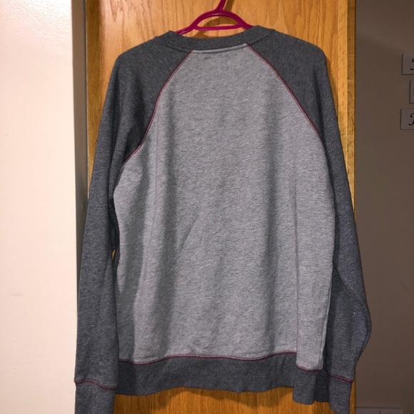 5/$25🖤Tony hawk crewneck - Picture 3 of 3